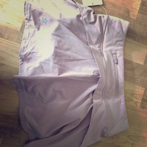 BNWT Lululemon play off pleats skirt size 4